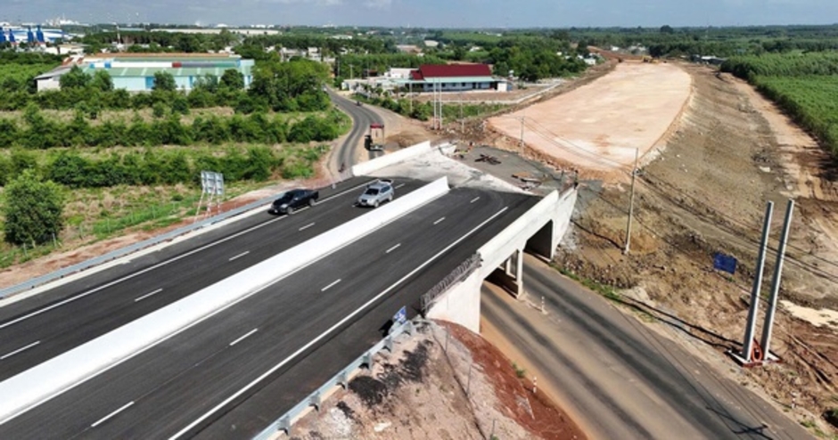 "Điểm danh” các nhà thầu bị chậm tiến độ tại dự án cao tốc Biên Hoà – Vũng Tàu