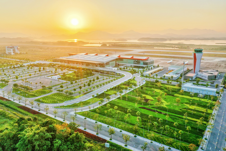3 hòn đảo có sân bay ở Việt Nam: Nơi là thiên đường nghỉ dưỡng, nơi có đường cao tốc, nơi thu hơn 3.000 tỷ mỗi năm nhờ du lịch 3 hòn đảo có sân bay ở Việt Nam: Nơi là thiên đường nghỉ dưỡng, nơi có đường cao tốc, nơi thu hơn 3.000 tỷ mỗi năm nhờ du lịch