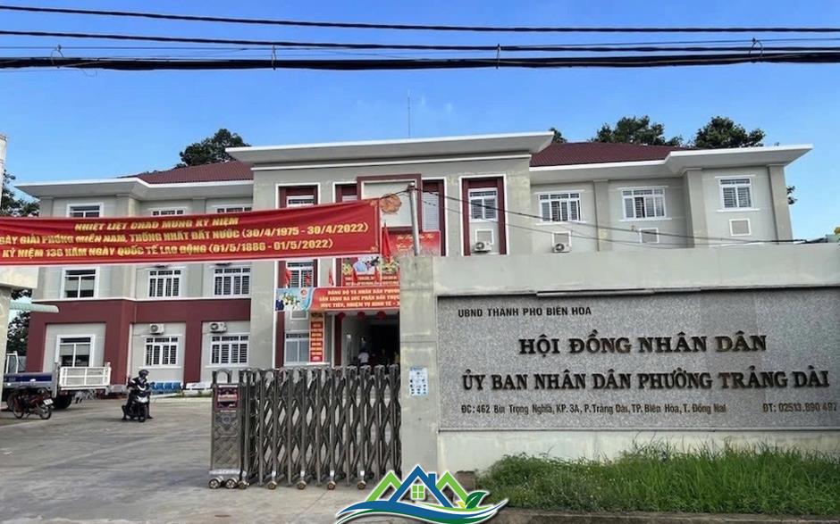 Bà Dương Kim Trúc phụ trách điều hành “siêu phường” Trảng Dài sau khi chủ tịch bị bắt Bà Dương Kim Trúc phụ trách điều hành “siêu phường” Trảng Dài sau khi chủ tịch bị bắt