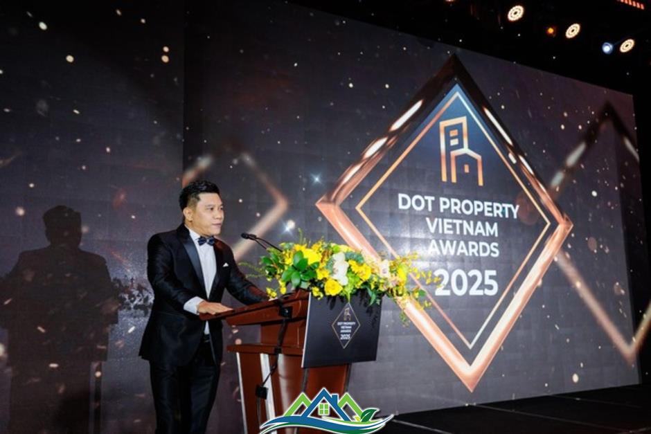 Bất động sản Việt Nam 2025: Kỷ nguyên vươn mình của những người tiên phong Bất động sản Việt Nam 2025: Kỷ nguyên vươn mình của những người tiên phong