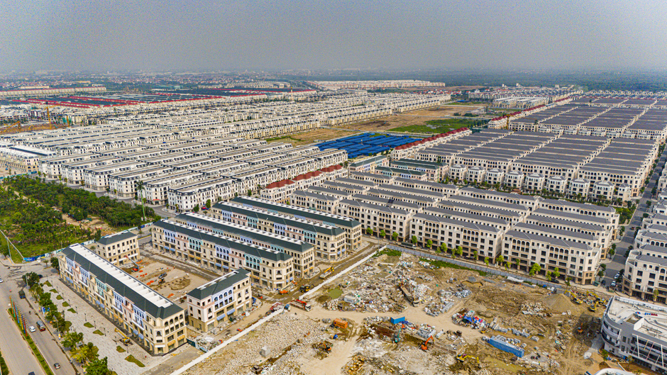 Bất ngờ như Hưng Yên: trước thềm sáp nhập liên tiếp phá vỡ kỷ lục hút vốn đầu tư và thu ngân sách nhờ “chìa khóa” tỷ USD đến từ bất động sản Bất ngờ như Hưng Yên: trước thềm sáp nhập liên tiếp phá vỡ kỷ lục hút vốn đầu tư và thu ngân sách nhờ “chìa khóa” tỷ USD đến từ bất động sản