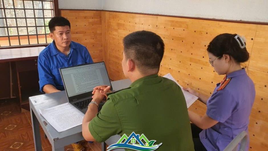 Bắt nguyên Phó Chủ tịch UBND xã hai lần lừa đảo chiếm đoạt tài sản Bắt nguyên Phó Chủ tịch UBND xã hai lần lừa đảo chiếm đoạt tài sản