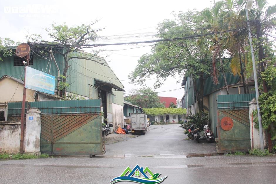 Bị lừa mất tiền, người mua nhà ở xã hội vẫn nghĩ ‘cò’ đã giúp mình