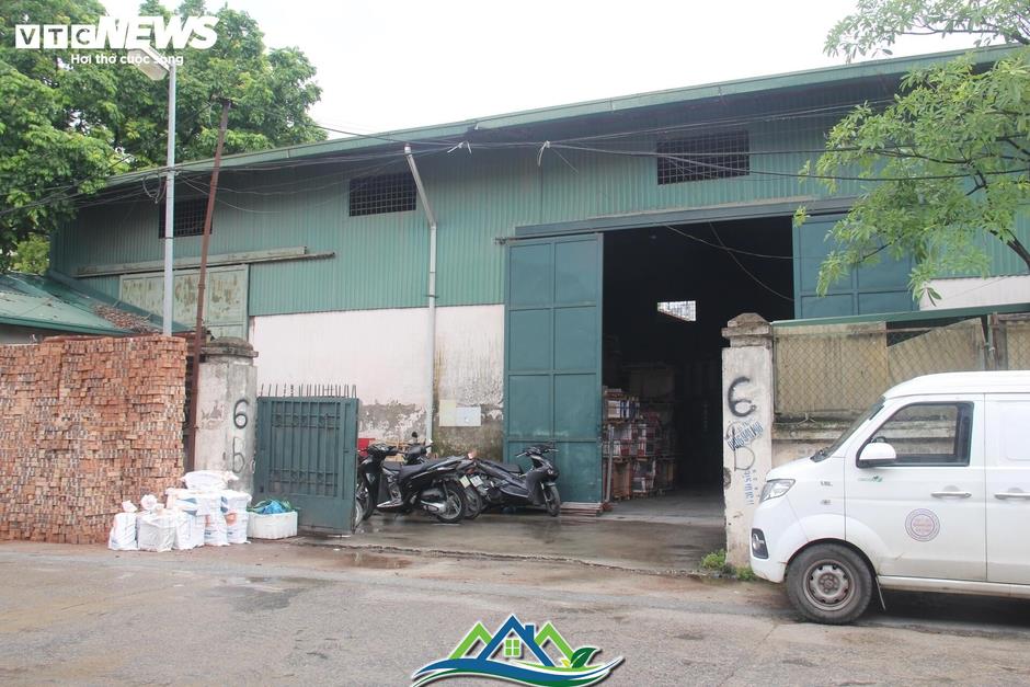 Bị lừa mất tiền, người mua nhà ở xã hội vẫn nghĩ ‘cò’ đã giúp mình