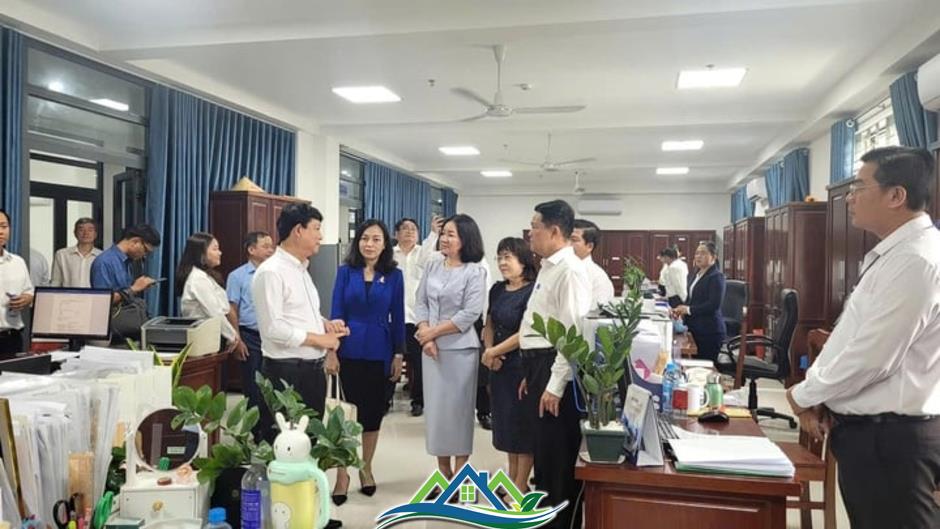 Bình Dương đưa phường xã mới vận hành hôm nay, chuẩn bị trơn tru cho ngày 1/7 Bình Dương đưa phường xã mới vận hành hôm nay, chuẩn bị trơn tru cho ngày 1/7