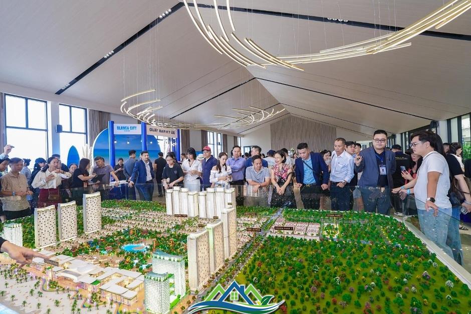 Blanca City: “Hành trình gặp lại thanh xuân trong thành phố tương lai” Blanca City: “Hành trình gặp lại thanh xuân trong thành phố tương lai”