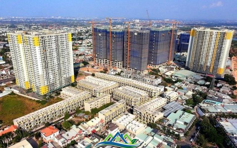 Bỏ trụ thủ đô khi giá BĐS chững lại, nhà giàu Hà Nội mang tiền đổ vào bất động sản phía Nam Bỏ trụ thủ đô khi giá BĐS chững lại, nhà giàu Hà Nội mang tiền đổ vào bất động sản phía Nam