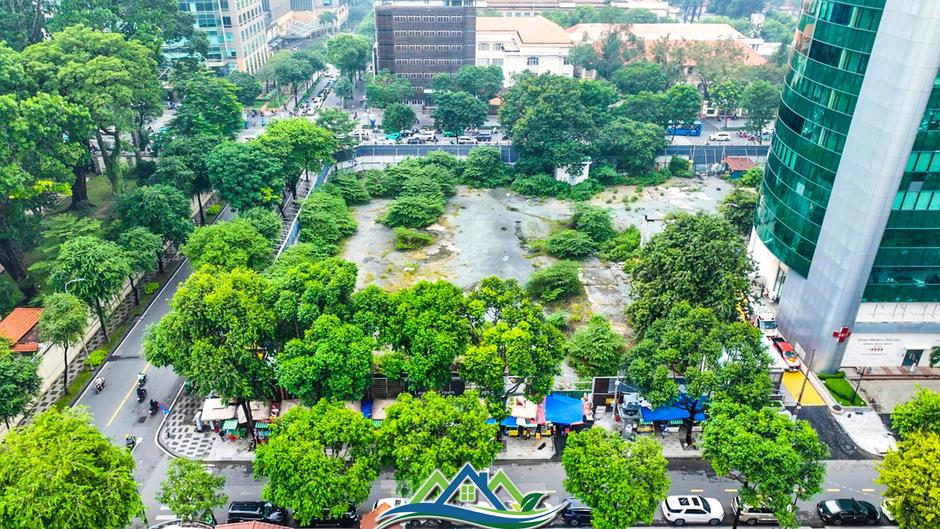 Cận cảnh 2 khu 'đất vàng' ở phường đắt đỏ nhất TPHCM được xin làm bãi gửi xe, tạo mảng xanh Cận cảnh 2 khu 'đất vàng' ở phường đắt đỏ nhất TPHCM được xin làm bãi gửi xe, tạo mảng xanh