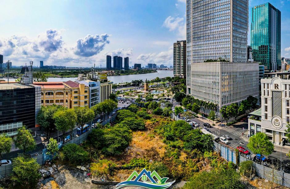 Cận cảnh 2 khu 'đất vàng' ở phường đắt đỏ nhất TPHCM được xin làm bãi gửi xe, tạo mảng xanh Cận cảnh 2 khu 'đất vàng' ở phường đắt đỏ nhất TPHCM được xin làm bãi gửi xe, tạo mảng xanh
