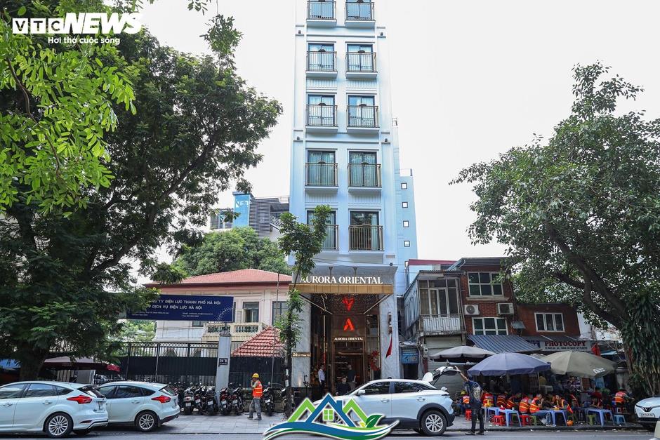 Cận cảnh 59 công trình trên đất vàng Hồ Gươm sắp phải di dời để xây quảng trường