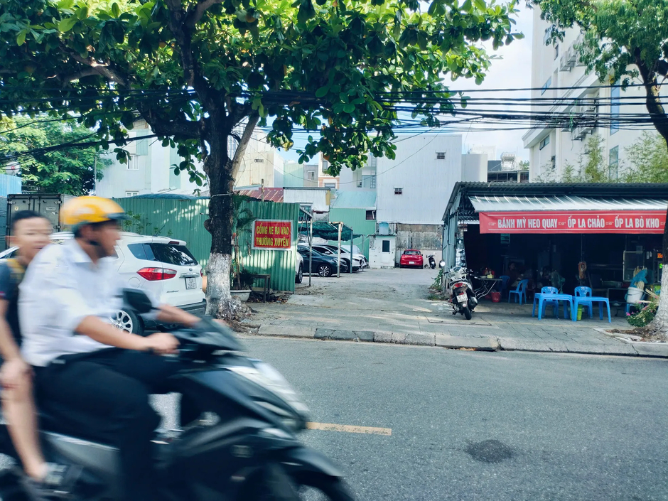 Cận cảnh các khu 'đất vàng' liên quan Công ty Lương thực Đà Nẵng chuyển hồ sơ qua cơ quan điều tra Cận cảnh các khu 'đất vàng' liên quan Công ty Lương thực Đà Nẵng chuyển hồ sơ qua cơ quan điều tra