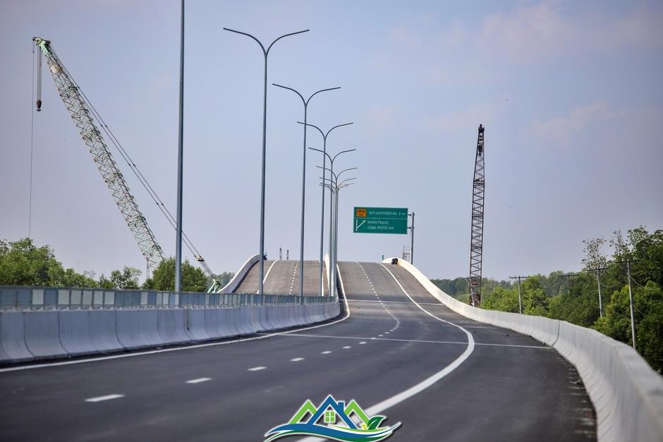 Cận cảnh các tuyến đường kết nối TP.HCM với Bà Rịa - Vũng Tàu trước sáp nhập Cận cảnh các tuyến đường kết nối TP.HCM với Bà Rịa - Vũng Tàu trước sáp nhập