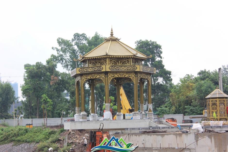 Cận cảnh đập dâng trong quá trình Cận cảnh đập dâng trong quá trình