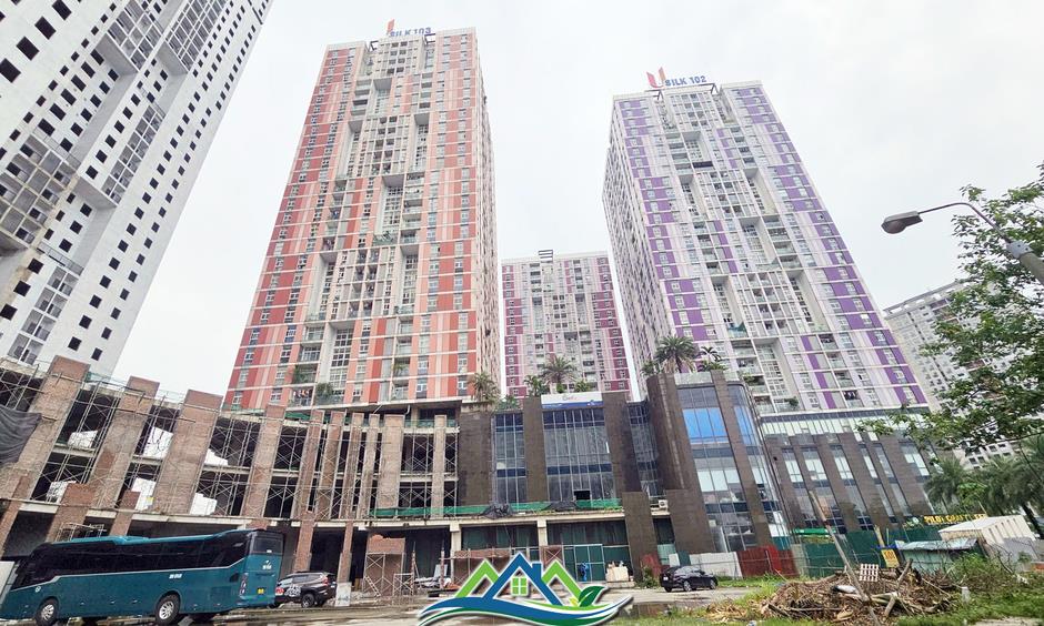 Cận cảnh dự án Usilk City giữa Thủ đô 'chôn vùi' giấc mơ an cư cả nghìn người Cận cảnh dự án Usilk City giữa Thủ đô 'chôn vùi' giấc mơ an cư cả nghìn người