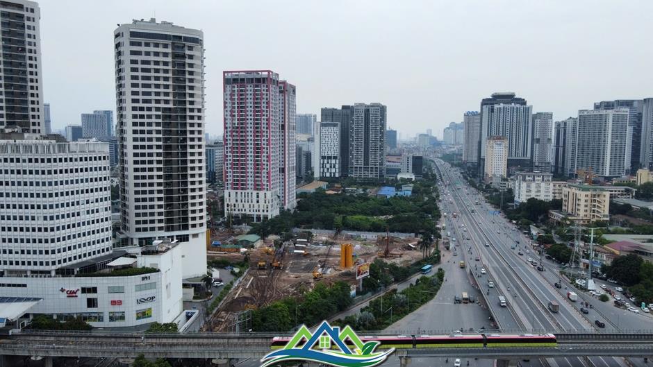 Cận cảnh khu 'đất vàng' 3 mặt tiền ở Hà Nội được đổi chủ sau nhiều năm bỏ hoang Cận cảnh khu 'đất vàng' 3 mặt tiền ở Hà Nội được đổi chủ sau nhiều năm bỏ hoang