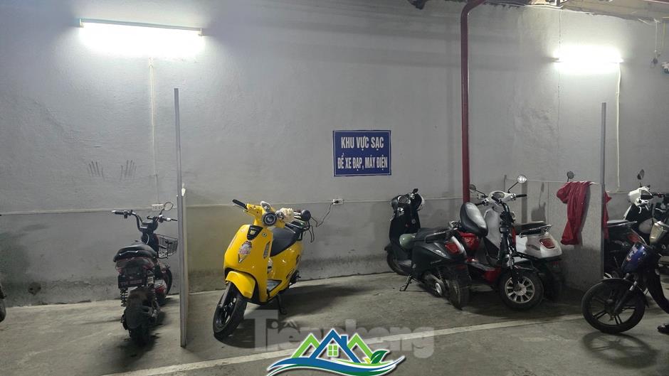 Cận cảnh nhiều chung cư, văn phòng tại quận Hà Đông chưa nghiệm thu PCCC đã đưa vào hoạt động Cận cảnh nhiều chung cư, văn phòng tại quận Hà Đông chưa nghiệm thu PCCC đã đưa vào hoạt động