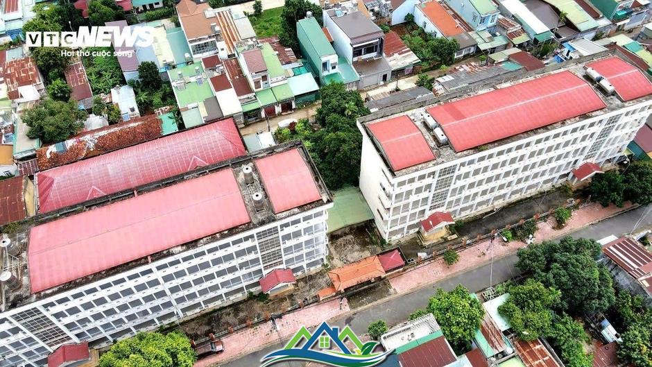 Cận cảnh những khu nhà sắp thành nơi ở của gần 1.000 cán bộ tỉnh Đắk Lắk Cận cảnh những khu nhà sắp thành nơi ở của gần 1.000 cán bộ tỉnh Đắk Lắk
