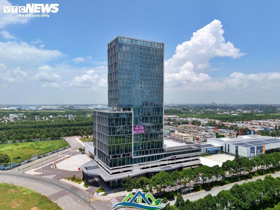 Cận cảnh 'siêu' phường có nhiều khu công nghiệp nhất cả nước