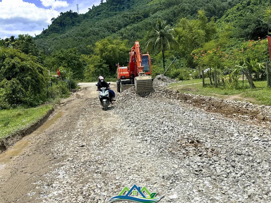 Cận cảnh tuyến đường 'đau khổ' với người dân vùng núi Đà Nẵng Cận cảnh tuyến đường 'đau khổ' với người dân vùng núi Đà Nẵng