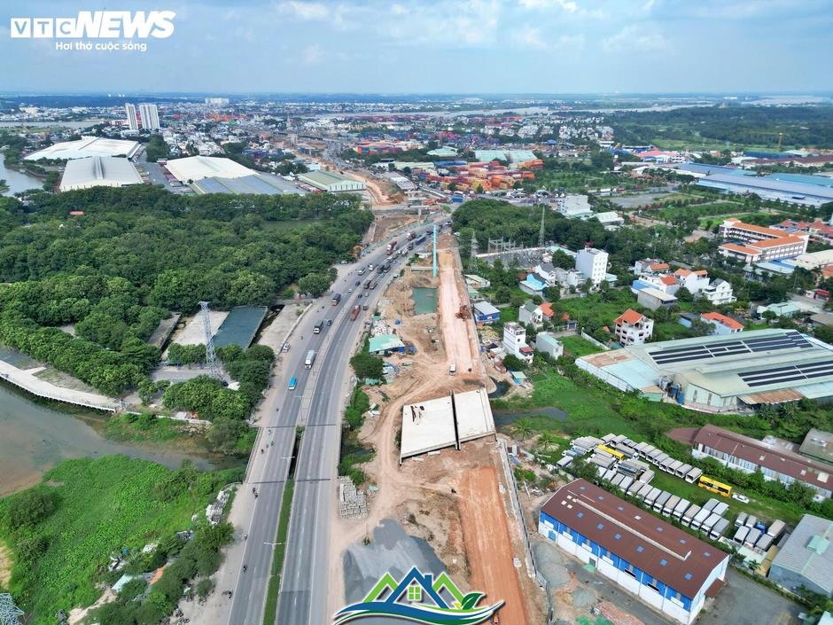 Cận cảnh tuyến Metro sẽ nối khu công nghiệp lớn nhất nước với trung tâm TP.HCM Cận cảnh tuyến Metro sẽ nối khu công nghiệp lớn nhất nước với trung tâm TP.HCM