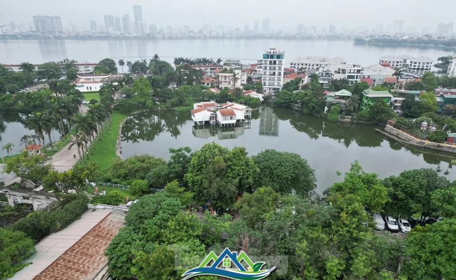 Cận cảnh vị trí được đề xuất làm đường hầm qua Hồ Tây Cận cảnh vị trí được đề xuất làm đường hầm qua Hồ Tây