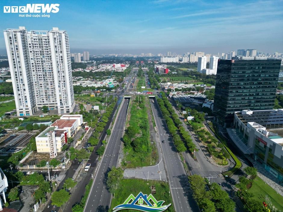 Cận cảnh vị trí xây đường trên cao, nối khu Nam Sài Gòn - sân bay Long Thành Cận cảnh vị trí xây đường trên cao, nối khu Nam Sài Gòn - sân bay Long Thành