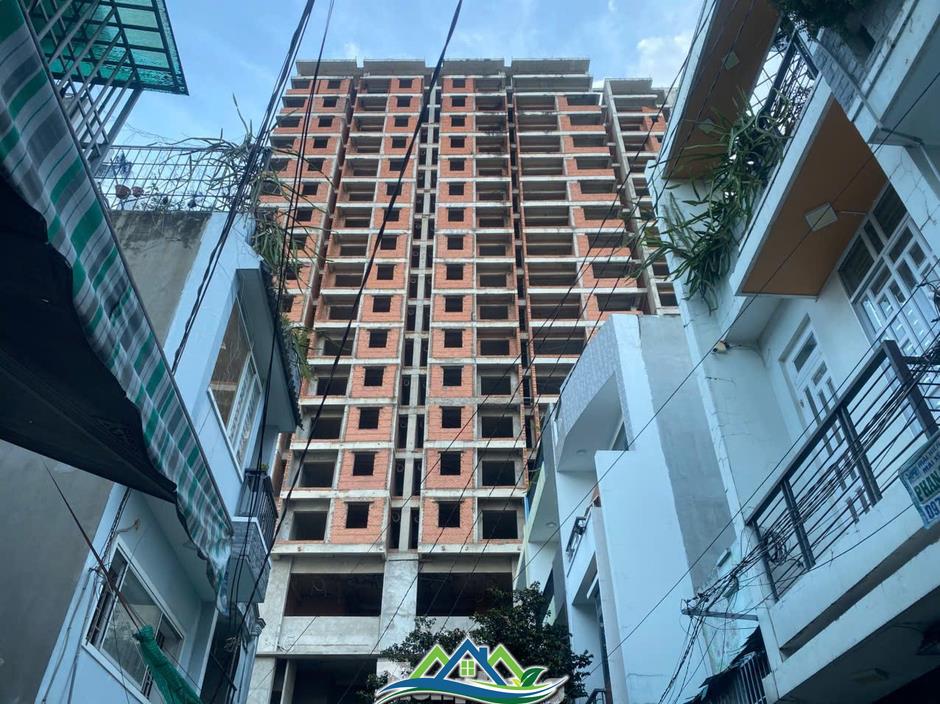 Cảnh tả tơi ở dự án Kingsway Tower, lừa bán cho gần 500 khách hàng