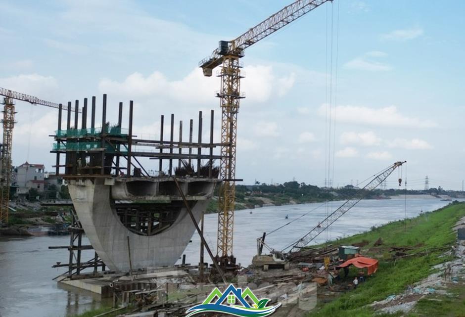Cầu Đuống mới vẫn chơi vơi hai trụ cầu, chưa thể làm đường kết nối Cầu Đuống mới vẫn chơi vơi hai trụ cầu, chưa thể làm đường kết nối