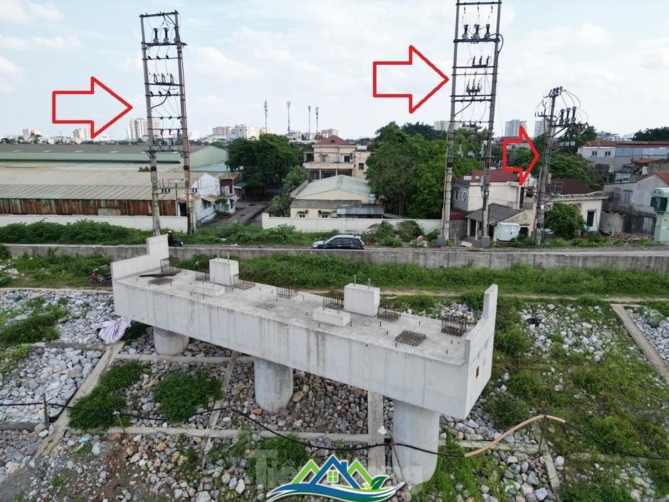 Cầu Đuống mới vẫn chơi vơi hai trụ cầu, chưa thể làm đường kết nối Cầu Đuống mới vẫn chơi vơi hai trụ cầu, chưa thể làm đường kết nối