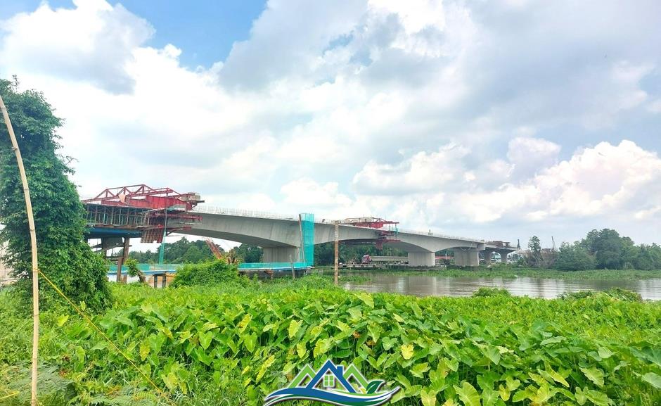 Cầu vượt sông Sài Gòn trên đường Vành đai 3 trước ngày hợp long Cầu vượt sông Sài Gòn trên đường Vành đai 3 trước ngày hợp long