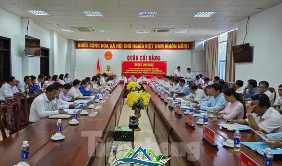 Chủ tịch Cần Thơ: 'Không vì sáp nhập mà kêu người dân phải chờ' Chủ tịch Cần Thơ: 'Không vì sáp nhập mà kêu người dân phải chờ'
