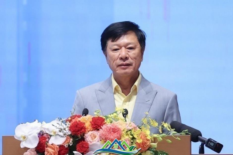 Chủ tịch Địa ốc Hoàng Quân bán sạch vốn ở công ty con