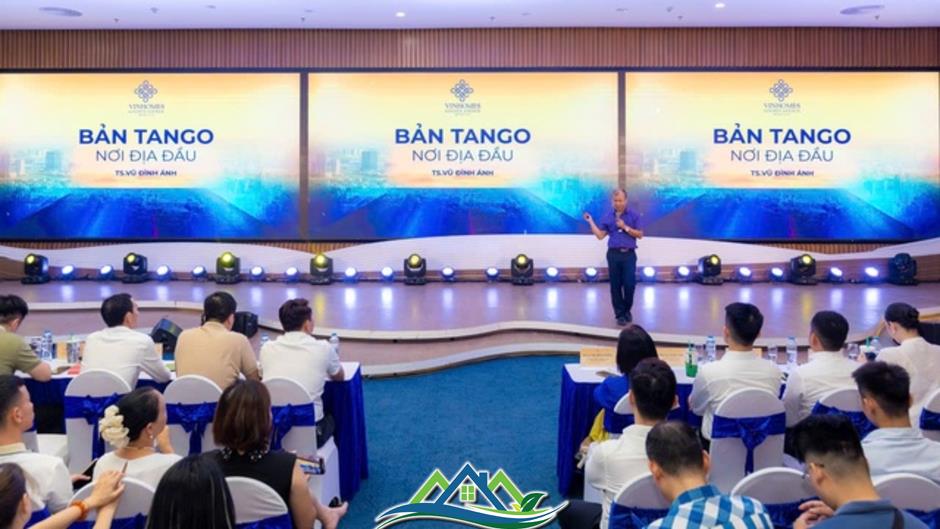 Chuyên gia: Móng Cái thành tâm điểm logistics ASEAN, bất động sản đa năng lên ngôi Chuyên gia: Móng Cái thành tâm điểm logistics ASEAN, bất động sản đa năng lên ngôi