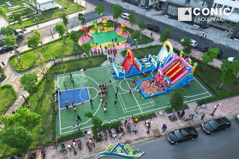 Conic Boulevard “đưa rừng” vào khu dân cư – Sống xanh giữa lòng thành phố Conic Boulevard “đưa rừng” vào khu dân cư – Sống xanh giữa lòng thành phố