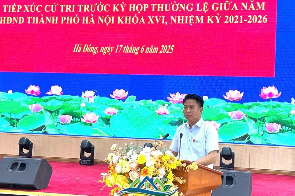 Cử tri Hà Đông kiến nghị vấn đề liên quan đến đất dịch vụ Cử tri Hà Đông kiến nghị vấn đề liên quan đến đất dịch vụ