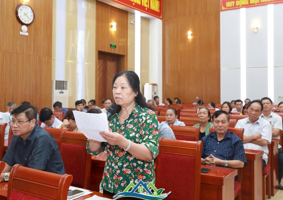 Cử tri Hoàng Mai kiến nghị giải quyết vướng mắc về giải phóng mặt bằng Cử tri Hoàng Mai kiến nghị giải quyết vướng mắc về giải phóng mặt bằng