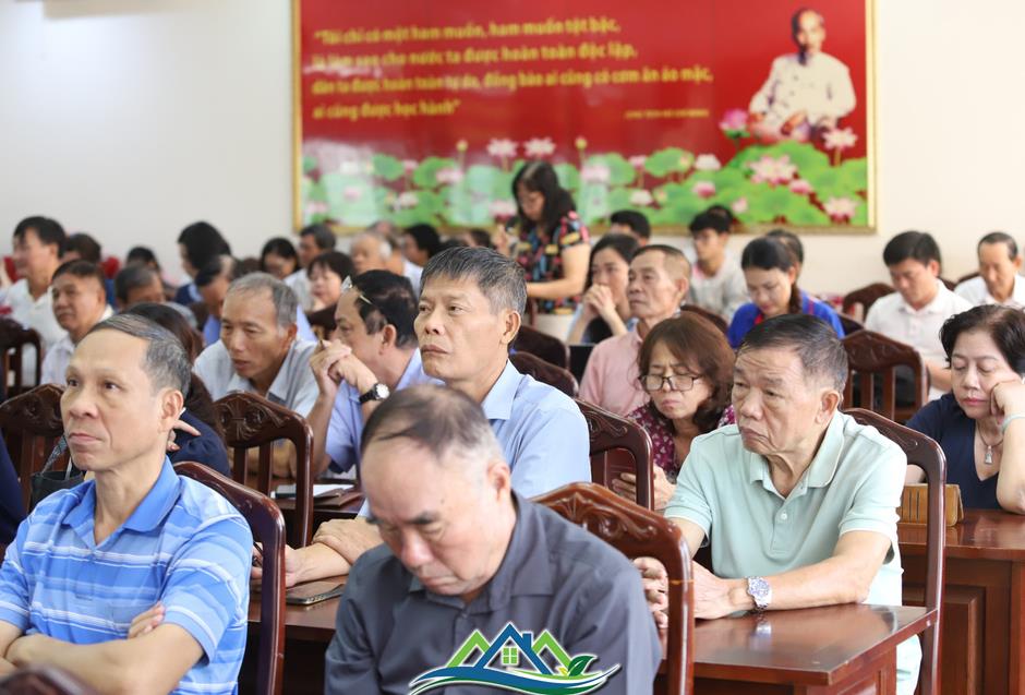 Cử tri TPHCM mong chuyện nhà ở không chỉ là vấn đề của người có tiền
