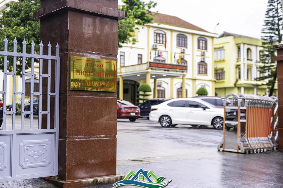 Đặc khu Vân Đồn nhìn từ trên cao Đặc khu Vân Đồn nhìn từ trên cao