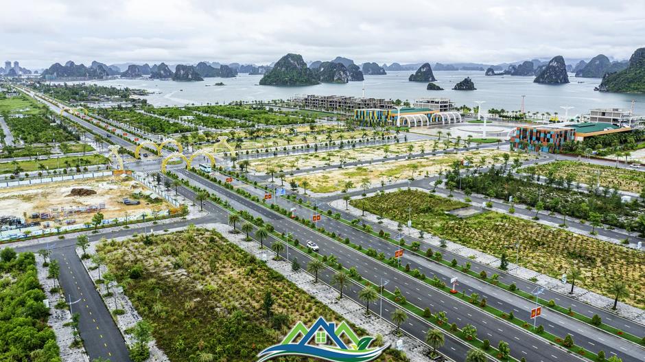 Đặc khu Vân Đồn nhìn từ trên cao Đặc khu Vân Đồn nhìn từ trên cao
