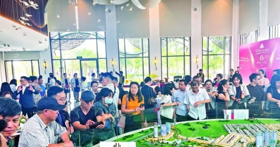 Đánh thuế chuyển nhượng trên lãi bất động sản: Nơi ủng hộ, nơi lo ngại