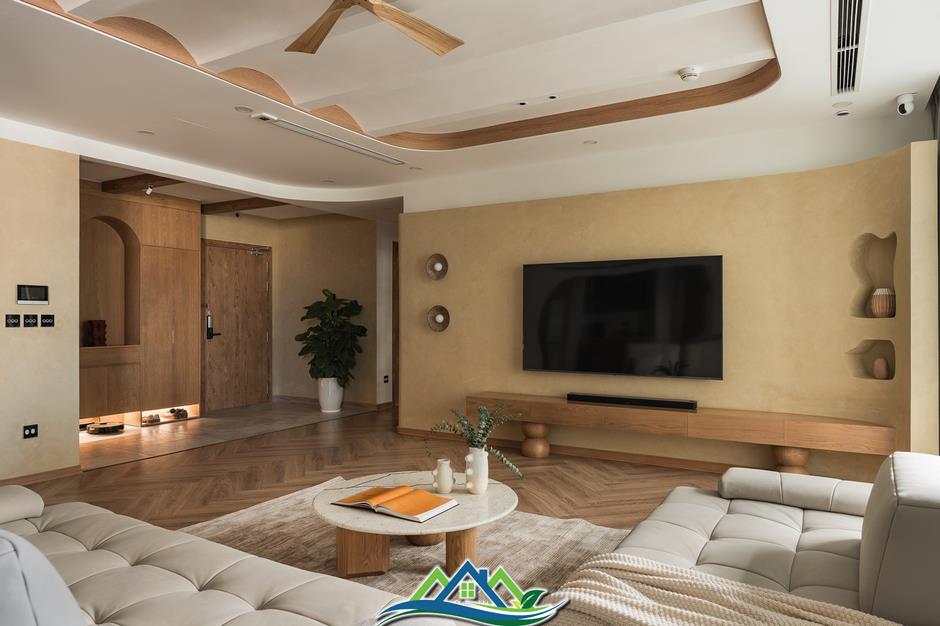 Đập thông hai căn hộ tạo nên không gian 260m2 rộng mở