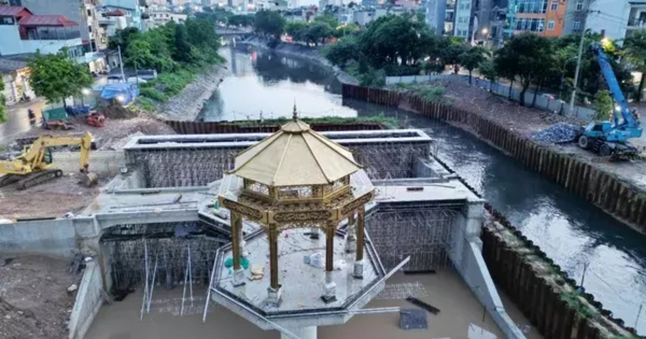 Đập tràn giữ nước có kiến trúc 