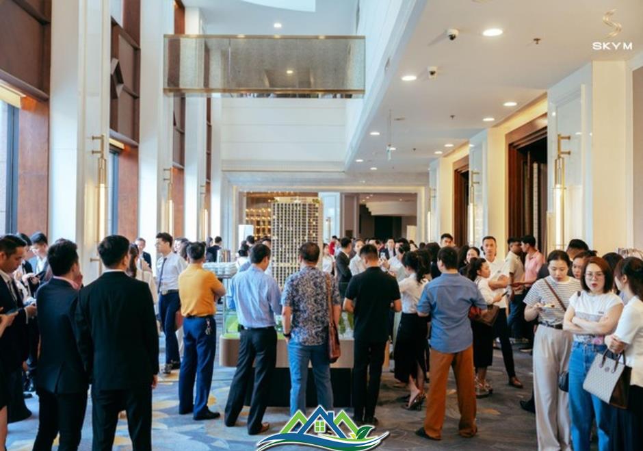 Đất nền Quảng Ninh trở lại mạnh mẽ với sản phẩm mặt biển Vịnh Di Sản Đất nền Quảng Ninh trở lại mạnh mẽ với sản phẩm mặt biển Vịnh Di Sản
