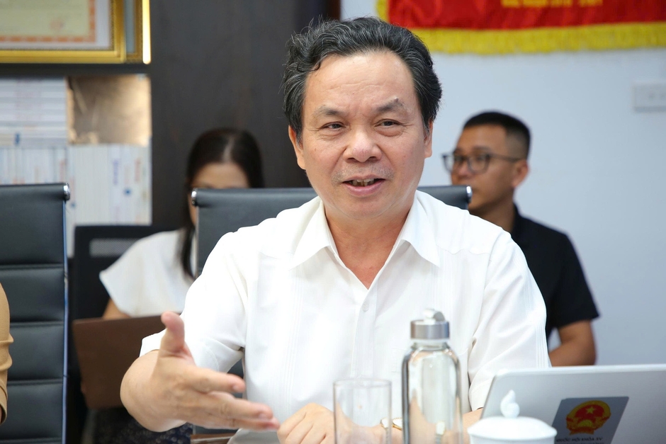 Đất thương mại dịch vụ tăng 100% diện tích sau 10 năm, từ 25.000ha lên 50.000ha nhưng đang gặp nhiều rào cản pháp lý Đất thương mại dịch vụ tăng 100% diện tích sau 10 năm, từ 25.000ha lên 50.000ha nhưng đang gặp nhiều rào cản pháp lý