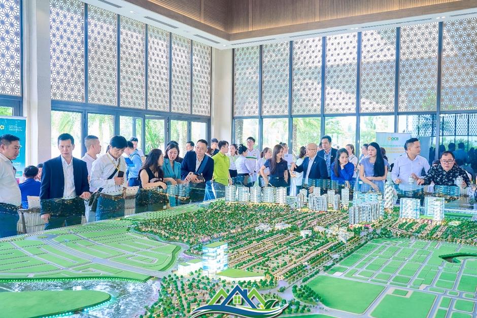 Đầu tư Izumi City: Biến thu nhập hàng tháng thành tài sản tích lũy Đầu tư Izumi City: Biến thu nhập hàng tháng thành tài sản tích lũy