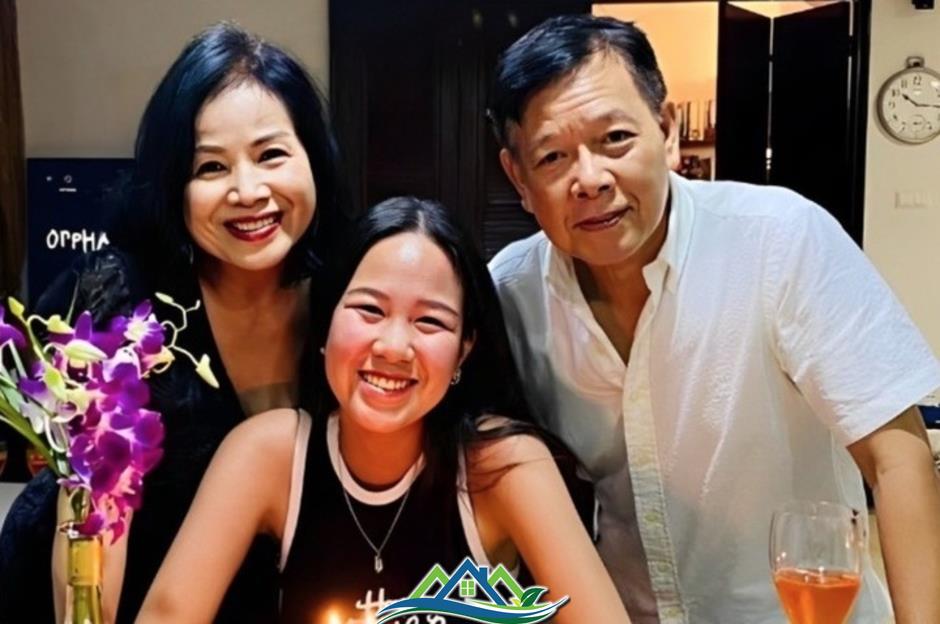 'Đệ nhất đào thương' xuất thân hoàng tộc, bỏ hào quang theo chồng ra nước ngoài