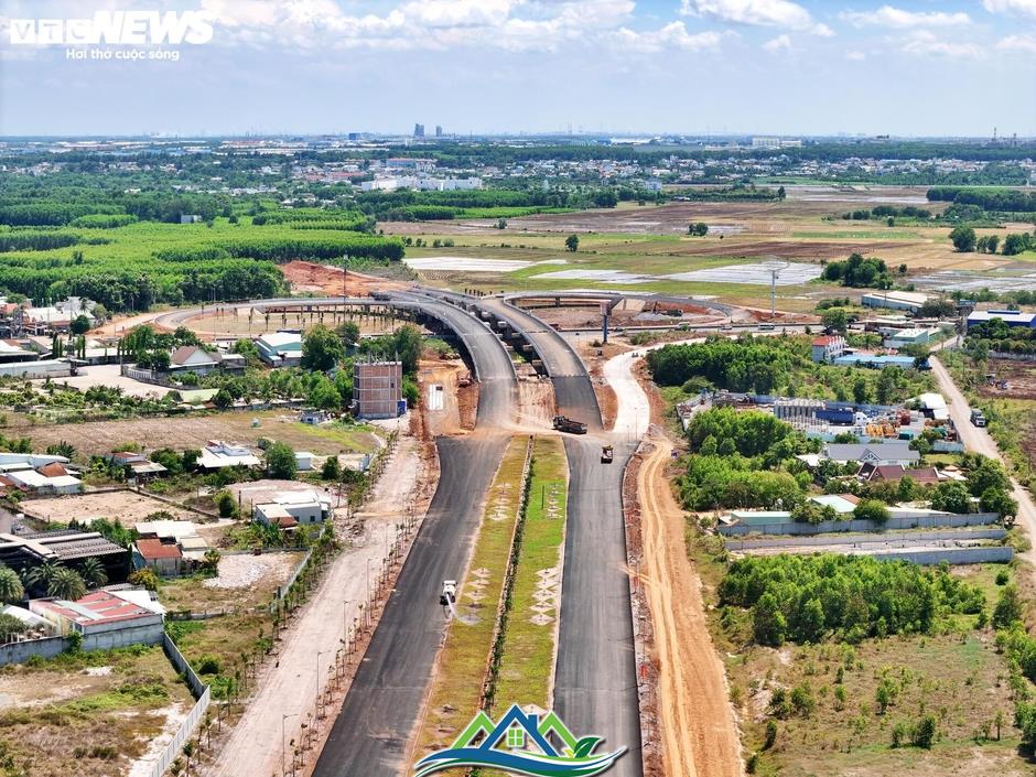 Diện mạo mới tuyến đường kết nối sân bay Long Thành trước ngày khai thác Diện mạo mới tuyến đường kết nối sân bay Long Thành trước ngày khai thác