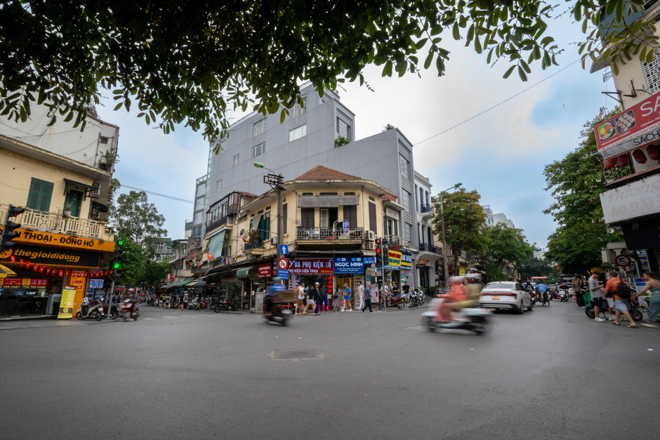 Diện mạo phường nhỏ nhất Việt Nam được sáp nhập với hàng chục phường khác, hình thành khu vực có giá đất đắt đỏ nhất Thủ Đô Diện mạo phường nhỏ nhất Việt Nam được sáp nhập với hàng chục phường khác, hình thành khu vực có giá đất đắt đỏ nhất Thủ Đô