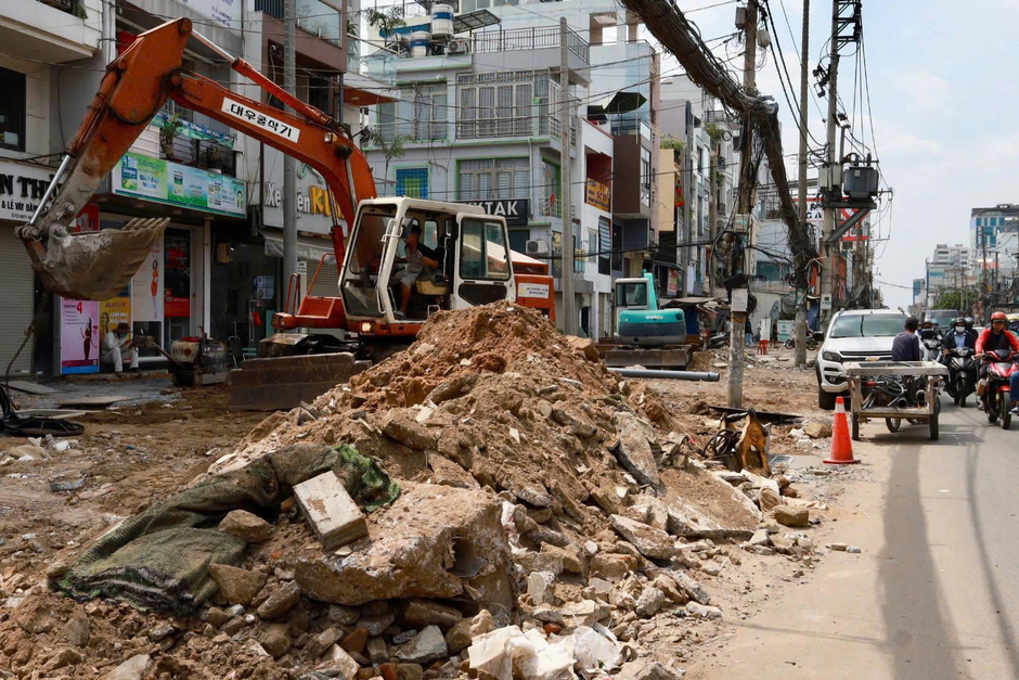 Đồng Nai chuẩn bị thu hồi đất của hơn 2.700 hộ dân để thi công hàng loạt dự án hạ tầng trọng điểm, giúp tăng cường kết nối với TP.HCM và các tỉnh xung quanh Đồng Nai chuẩn bị thu hồi đất của hơn 2.700 hộ dân để thi công hàng loạt dự án hạ tầng trọng điểm, giúp tăng cường kết nối với TP.HCM và các tỉnh xung quanh