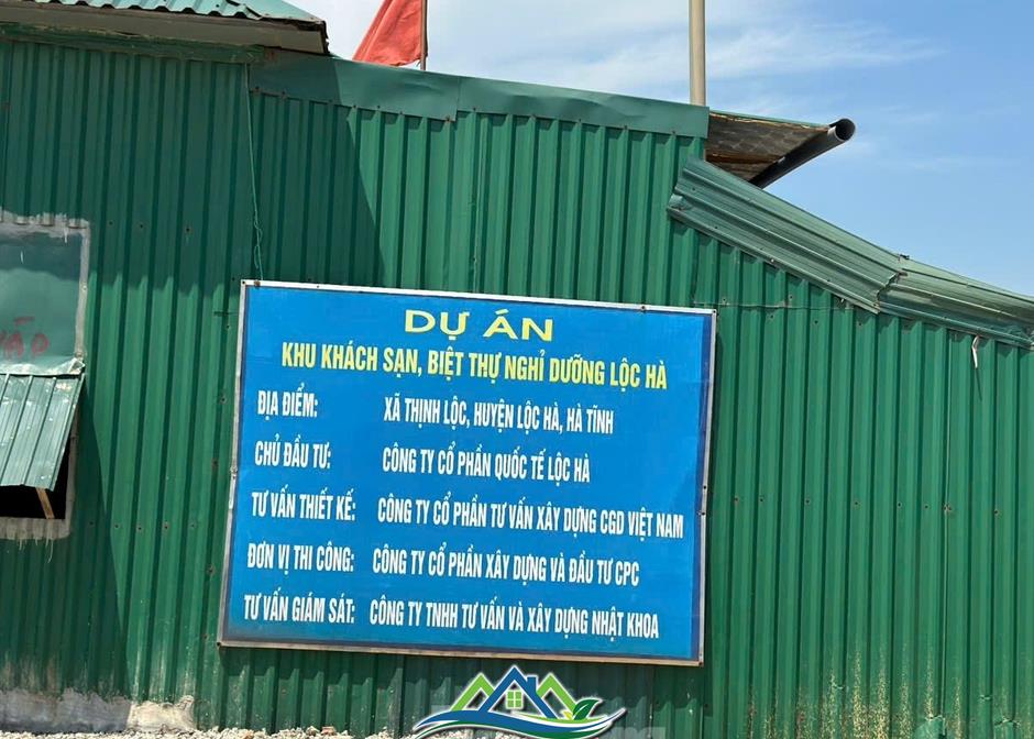 Dự án biệt thự nghỉ dưỡng hơn 240 tỉ đồng sau 8 năm vẫn “án binh bất động” Dự án biệt thự nghỉ dưỡng hơn 240 tỉ đồng sau 8 năm vẫn “án binh bất động”
